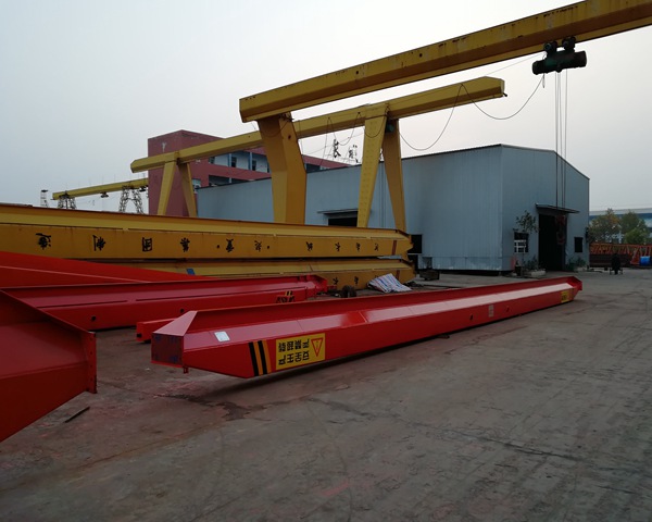 內(nèi)蒙古鄂爾多斯龍門吊公司定期檢查事項(xiàng)