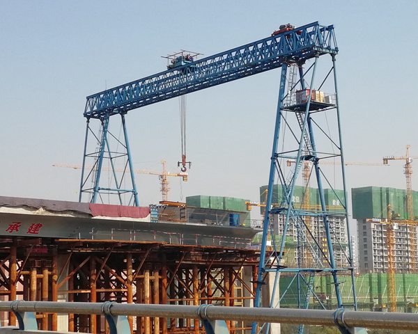 廣東梅州門式起重機廠家出廠前上萬次實驗