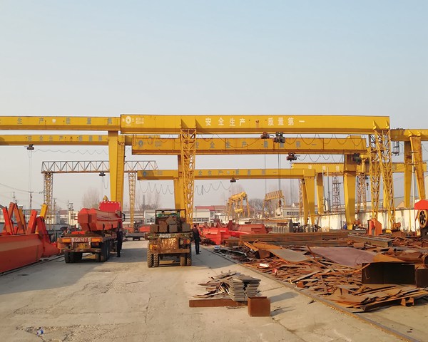 四川廣安龍門吊廠家擁有各式航車