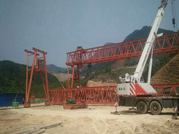 遼寧撫順門(mén)式起重機(jī)廠家手續(xù)齊全