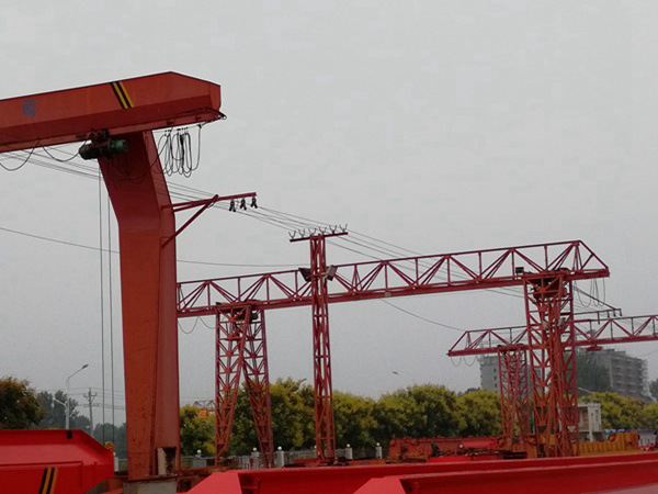 黑龍江哈爾濱龍門(mén)吊廠家特殊情況應(yīng)對(duì)辦法