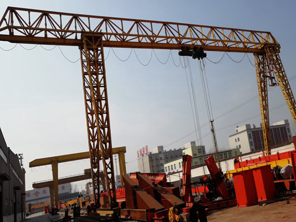 湖南張家界門式起重機廠家 大廠設備靠得住