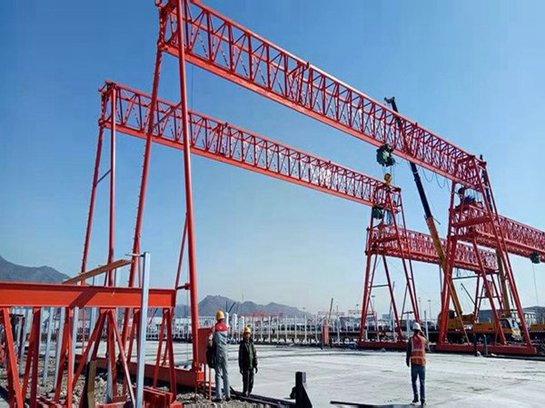 河南焦作門式起重機廠家小磨損不用怕