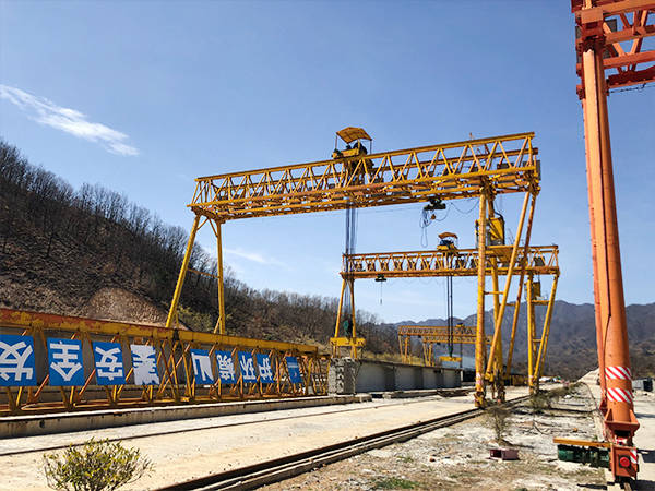 陜西渭南龍門吊公司