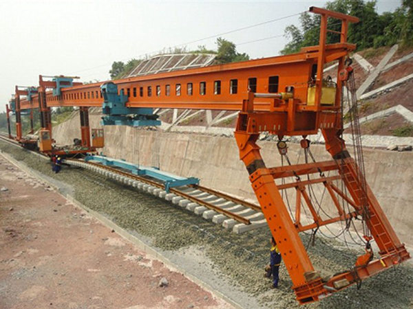 安徽六安架橋機公司過孔操作步驟了解下