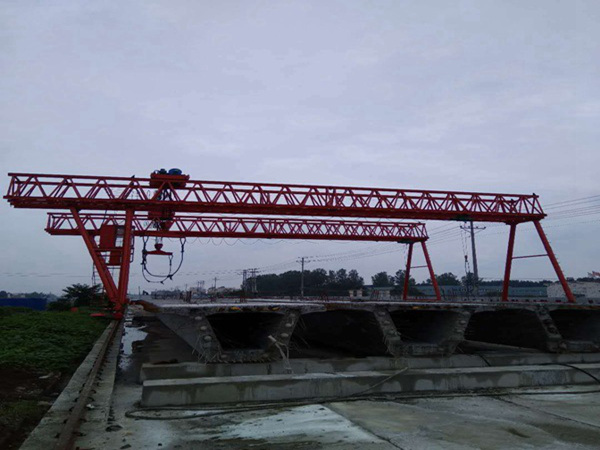 福建漳州門式起重機(jī)廠家親自操刀設(shè)備