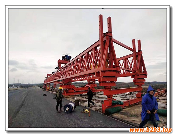  陜西榆林架橋機(jī)廠家講解鐵路架橋機(jī)如何掉頭