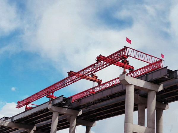 湖北孝感架橋機(jī)廠家出租120噸架橋機(jī)