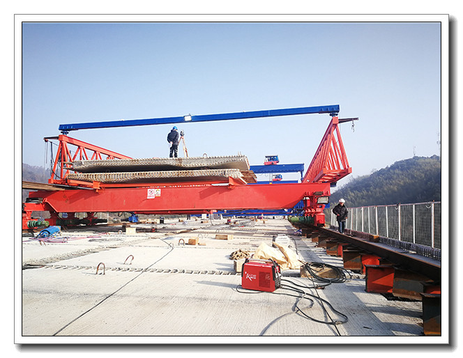  江蘇連云港龍門吊廠家生產(chǎn)制造80噸龍門吊